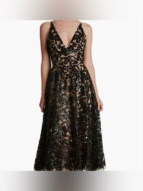 Dress the Population Deep V Black Lace Overlay Evening Dress